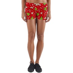 Ginger Cookies Christmas Pattern Yoga Shorts by Valentinaart