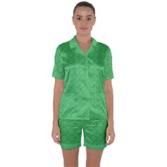 Clover Quatrefoil Pattern Satin Short Sleeve Pyjamas Set by emilyzragz