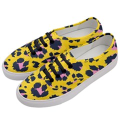 Leopard Print Seamless Pattern Women s Classic Low Top Sneakers by Wegoenart