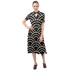 Black And White Pattern Keyhole Neckline Chiffon Dress