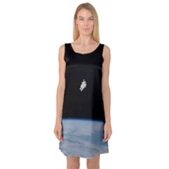 Amazing Stunning Astronaut Amazed Sleeveless Satin Nightdress by Proyonanggan