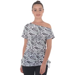 Batik Klasik In Indonesia Off Shoulder Tie-up T-shirt