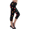 Christmas Pattern Texture Colorful Wallpaper Lightweight Velour Capri Leggings  View4