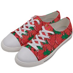 Texture Sweet Strawberry Dessert Food Summer Pattern Women s Low Top Canvas Sneakers by Sarkoni