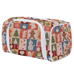 Cute Christmas Seamless Pattern Vector  - Toiletries Pouch