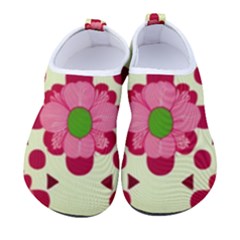 Retro 1960s Flowers Pattern 4 Kids  Sock-style Water Shoes by violetheavensky