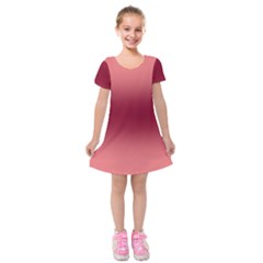 Coral Pink To Burgundy Red Bilinear Gradient Kids  Short Sleeve Velvet Dress by GradientsOmbre