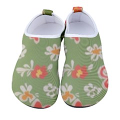 Retro 40s 50s Mexico Flowers Pattern 3 Men s Sock-style Water Shoes by violetheavensky