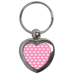 Pink Modern Chic Vector Camera Illustration Pattern Key Chains (heart)  by GardenOfOphir