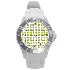 St Patrick s Day Background Symbols Round Plastic Sport Watch (l) by Simbadda