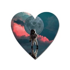 Astronaut-moon-space-nasa-planet Heart Magnet by Jancukart