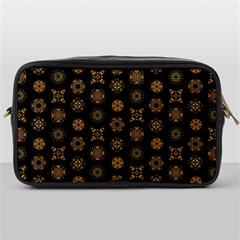 Pattern Mandala Ornate Ornamental Toiletries Bag (one Side) by danenraven