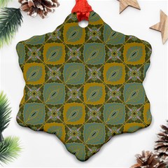 Batik-tradisional-01 Snowflake Ornament (two Sides)