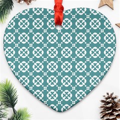 Pattern 299 Ornament (heart) by GardenOfOphir