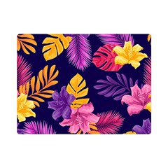 Tropical Pattern Premium Plush Fleece Blanket (mini) by Bangk1t