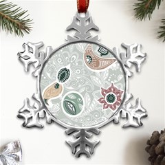 Peisles Pattern Module Design Metal Small Snowflake Ornament