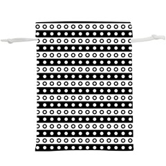 Black And White Circles Pattern Lightweight Drawstring Pouch (xl) by ytdream